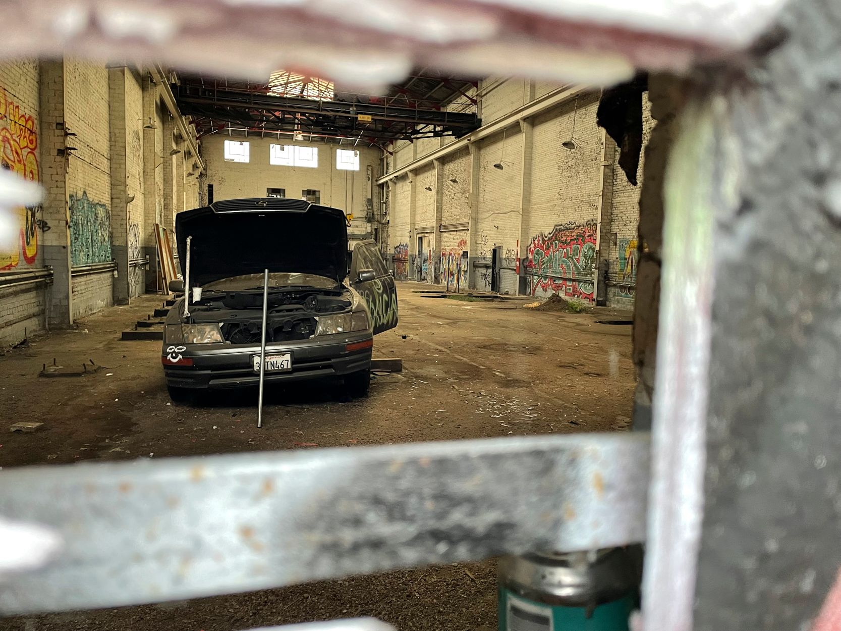 WindowsOfWomen (2 of 3).jpg