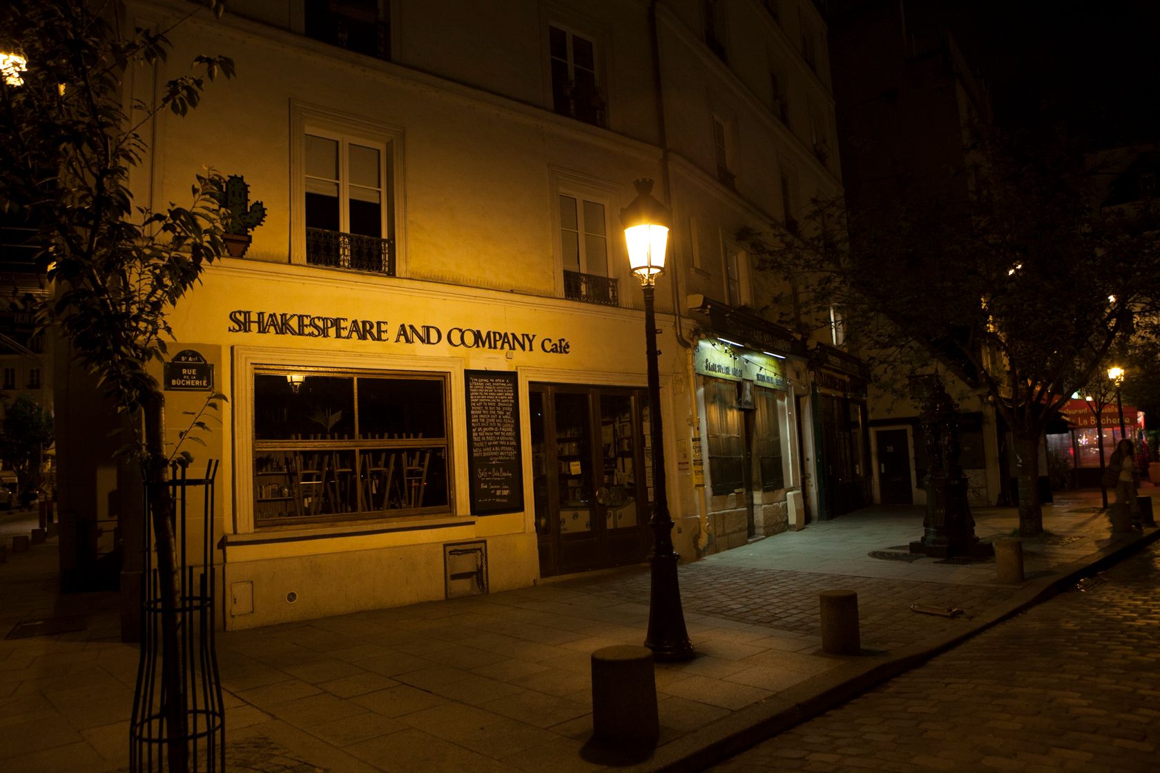 ParisWindows (1 of 1)-64.jpg