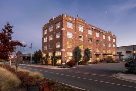 SDS Realty Riverbank Building 