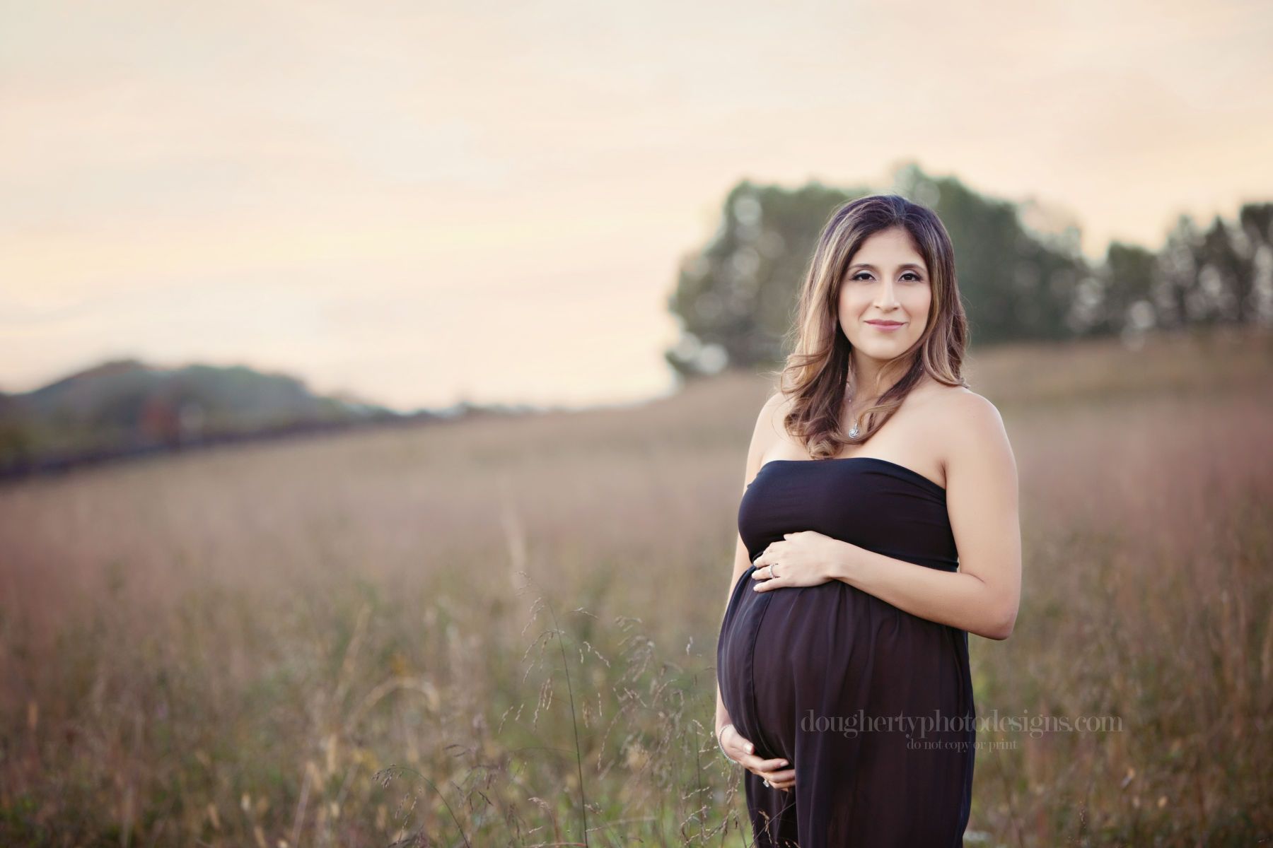 maternity session at a park