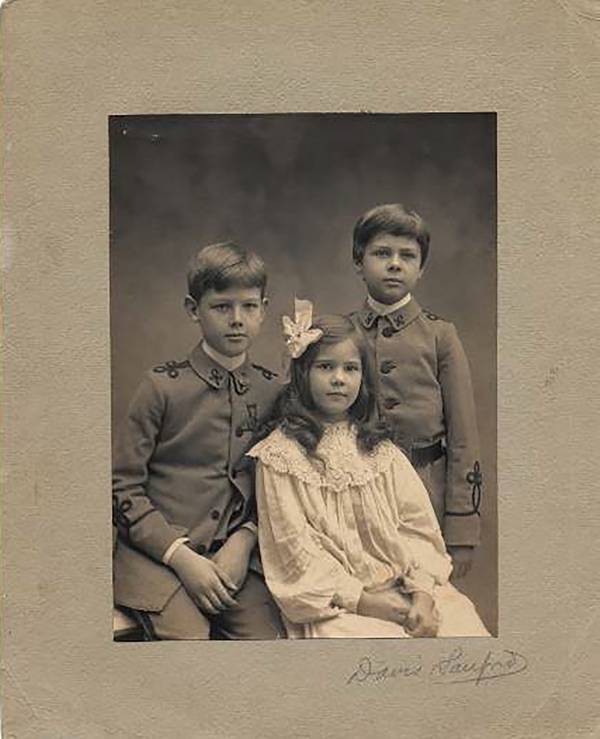 Formal portrait of the Cox children, ca. 1904.