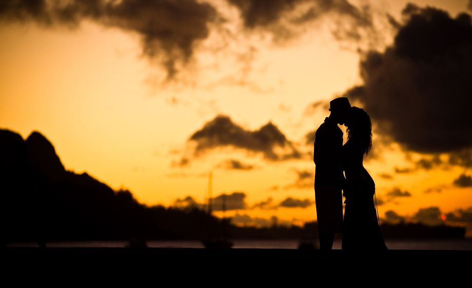 1engagement_sunset_silhouette.jpg
