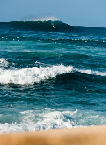 Florida's C.J. Hobgood Wins O'Neill World Cup of Surfing at 10- to 15-Foot Sunset Beach