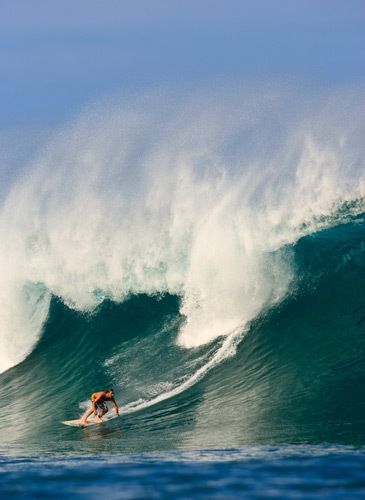 Pipe charger eyeing the inside bowl.