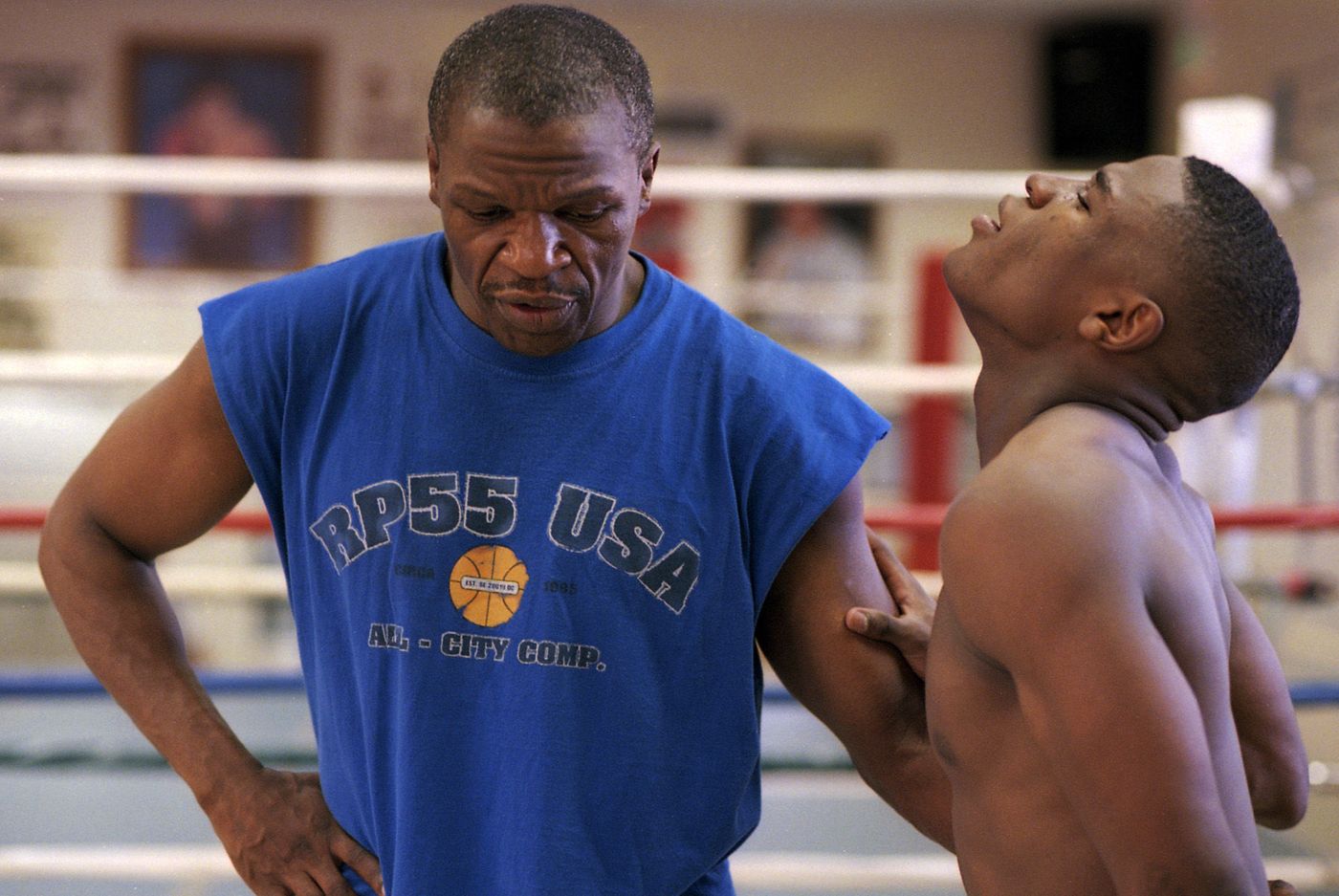 1mayweather_back_to_gr_img447