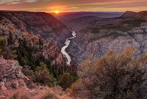 Harper's Corner Sunset over the Green River