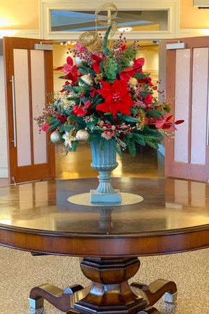 Corporate-holiday-decor_cincinnati_ohio_unlimited-events_00022.jpg