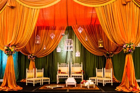 Indian wedding ceremony mandap at the Hilton Easton in Columbus, OH Indian wedding ceremony mandap at the Hilton Easton in Columbus, OH