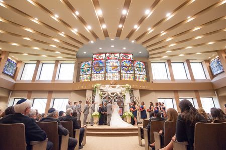 Jewish wedding ceremony with chuppah, Dayton, Ohio