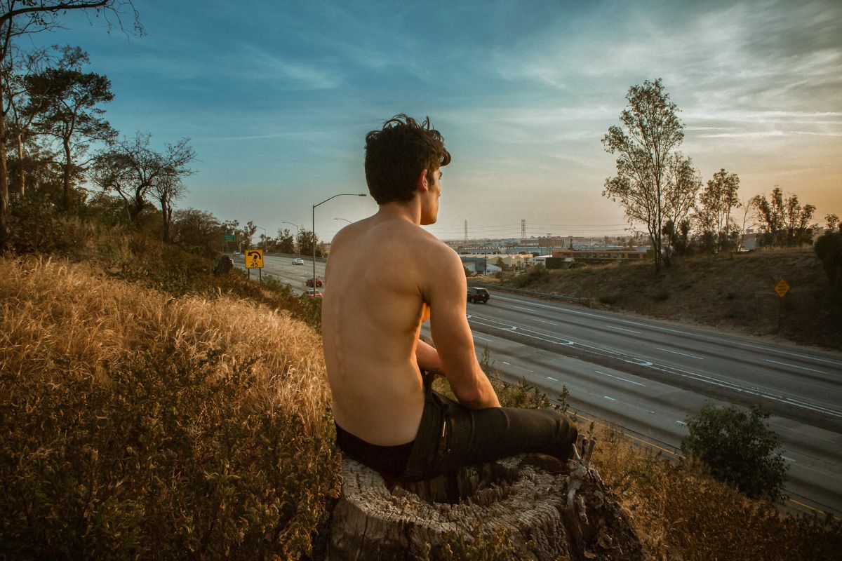 Niv_Shank_710_The_Hitchhiker_California_digital.jpeg