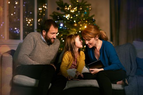 Bouygues Telecom Niv_Shank_749_Bouygues_christams_campaign_France_digital.jpg