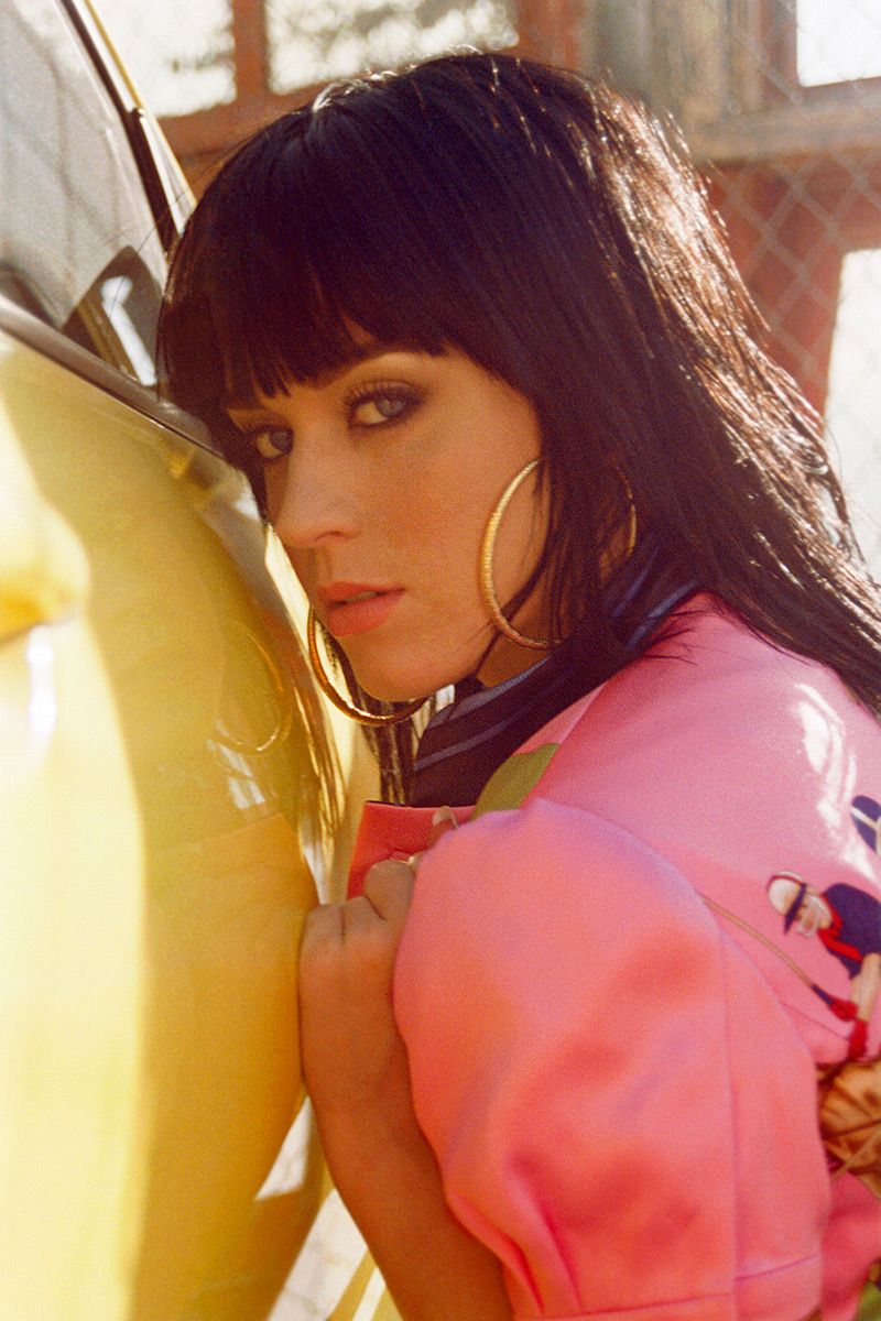 Katy-perry-Nyoln-magazine-By-Niv-Shank-.jpg