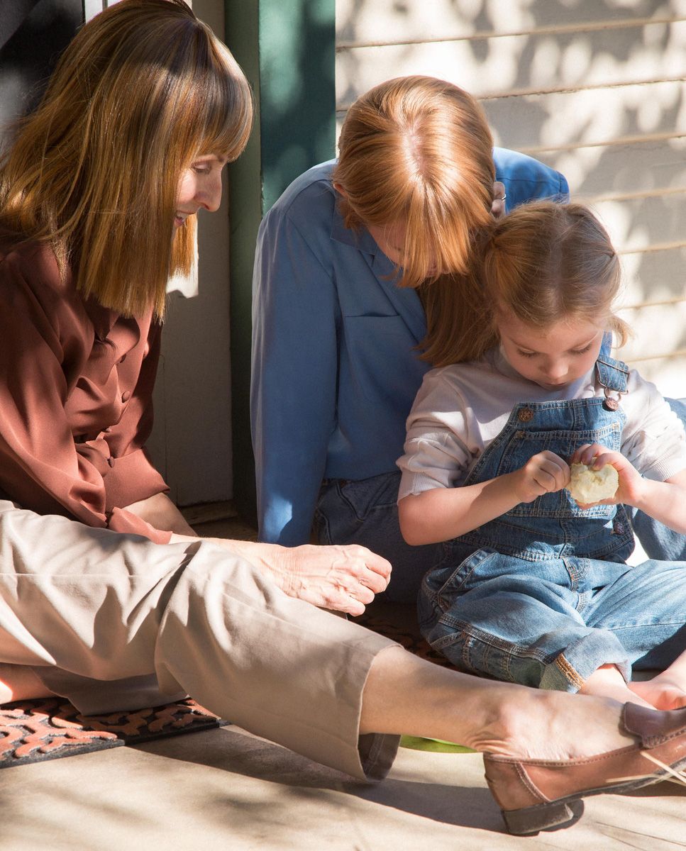 Niv_Shank_386__Family_Album_kindred_Advertising_California_Digital.jpeg