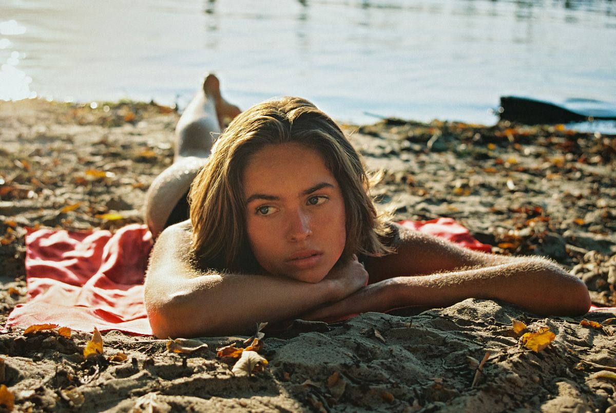 Niv_Shank_1245_film_Berlin_By_The_Lake_series.jpeg