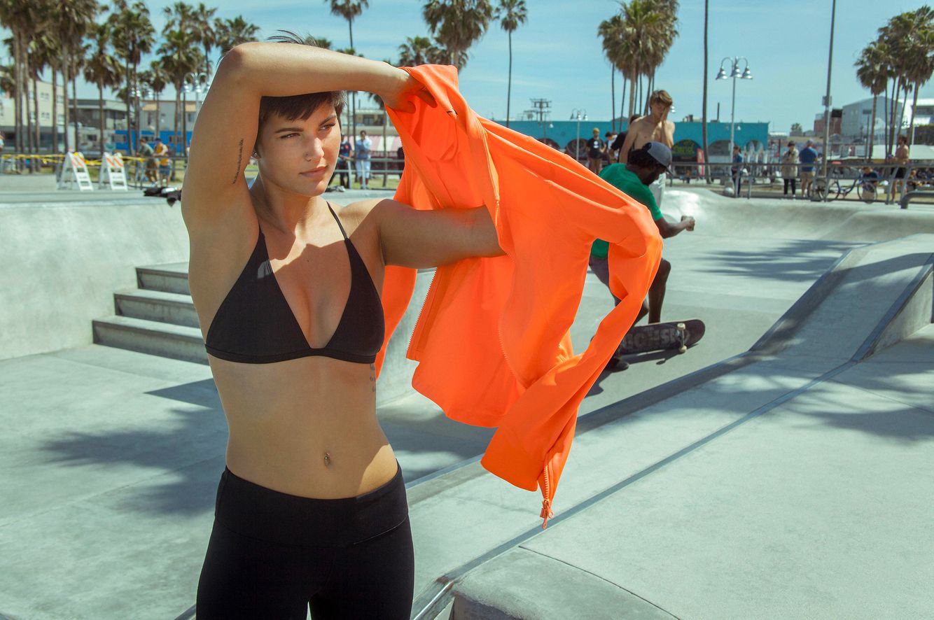 Niv_Shank_441_The_Venice_Gang_Venice_beach_Digital.jpg