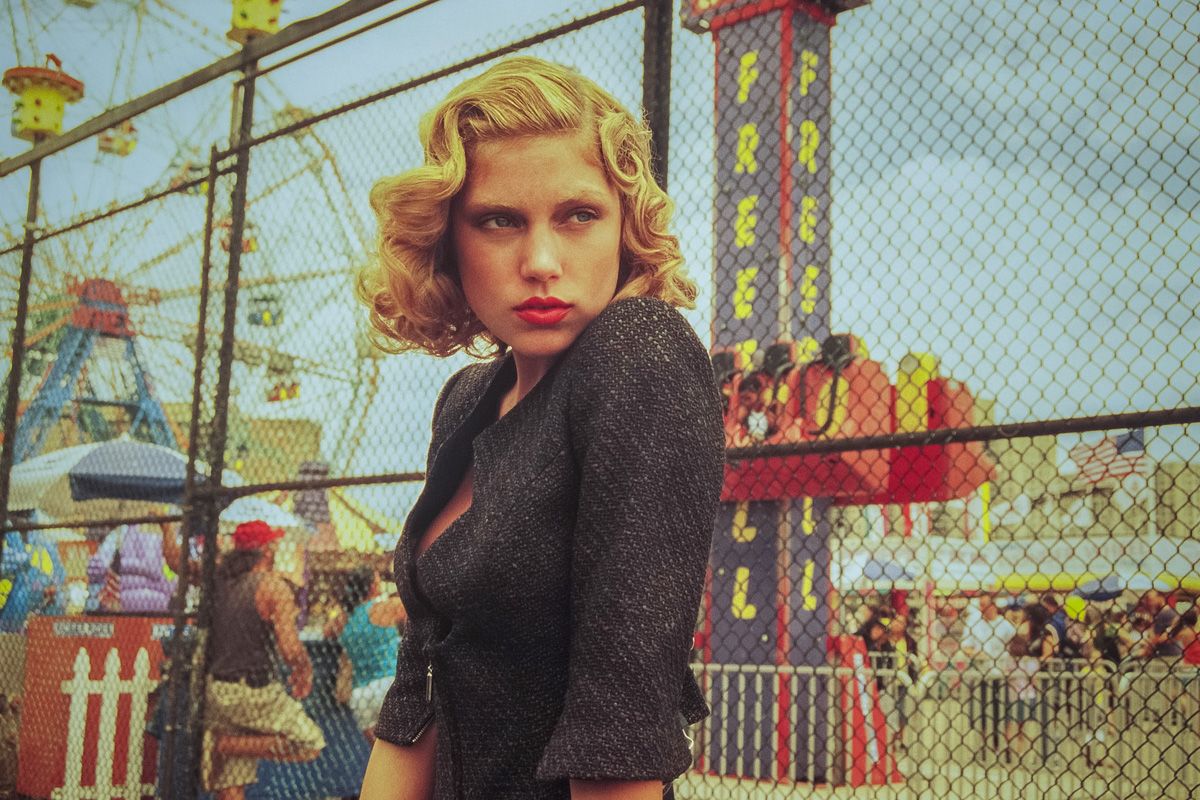 Niv_Shank_641_Pin_Up_Girls_Coney_Island_Misha_Nonoo_Catalog_films.jpeg