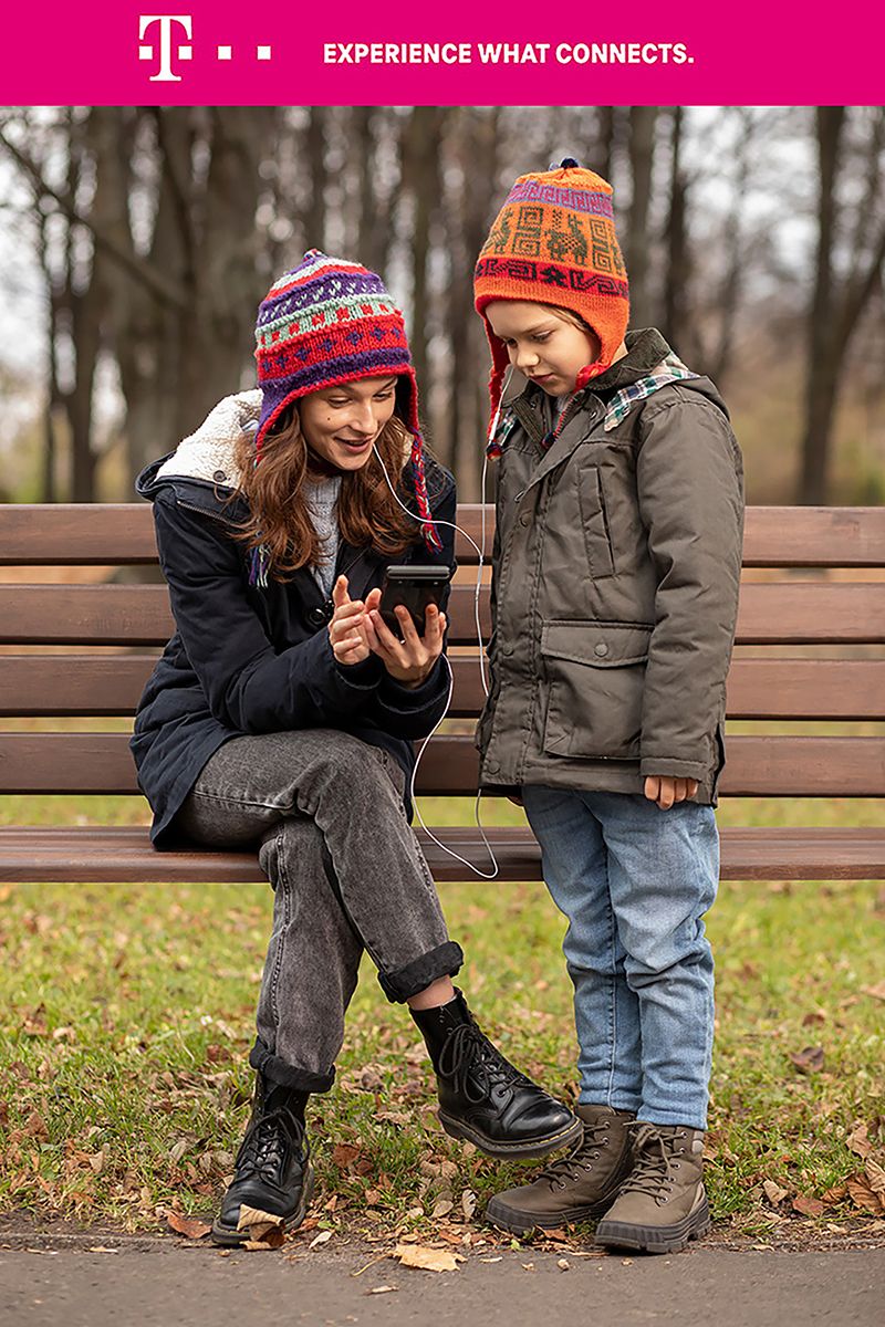 Niv_Shank_T_Mobile_campaign thumbnails.jpg