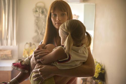 KINDRED Niv_Shank_395_Family_Album_kindred_Advertising_California_Digital_vintage_lens.jpg