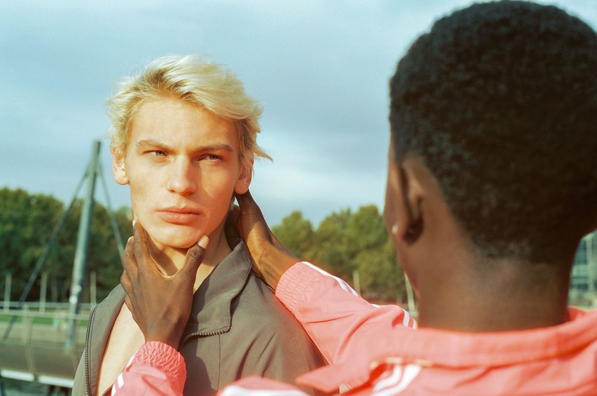 Niv_Shank_5_cabaret_sauvage_Vanity_Teen_magazine_paris_films.jpeg