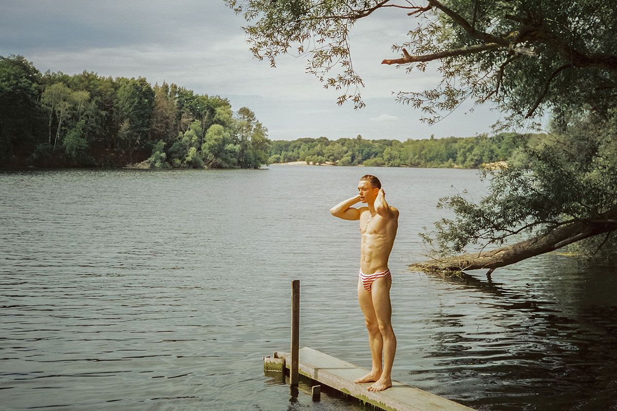 By_The_Lake_By_Niv_Shank_cap7402423_Berlin_life_style_lgbtq.jpg