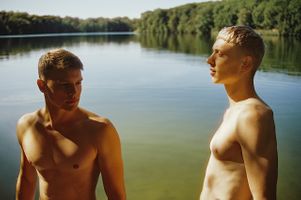 Niv_Shank_1126c_Attitude_magazine_film_Berlin_By_The_Lake_series.jpg