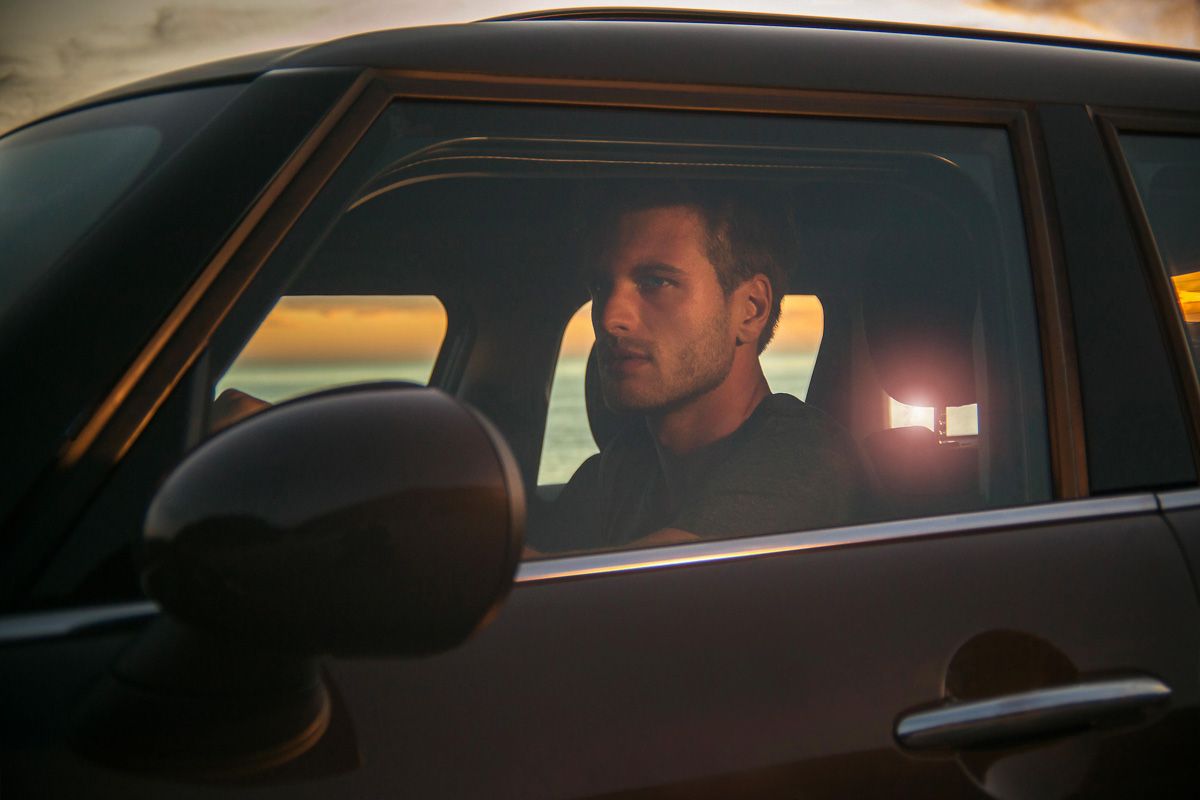Niv_Shank_550_On_The_Road_Los_Angeles_Digital.jpeg