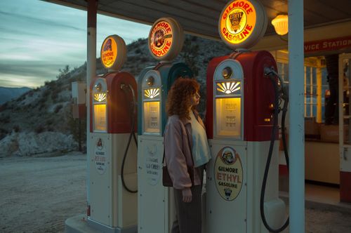 KINDRED Niv_Shank_402_Family_Album_kindred_Advertising_California_Digital.jpg