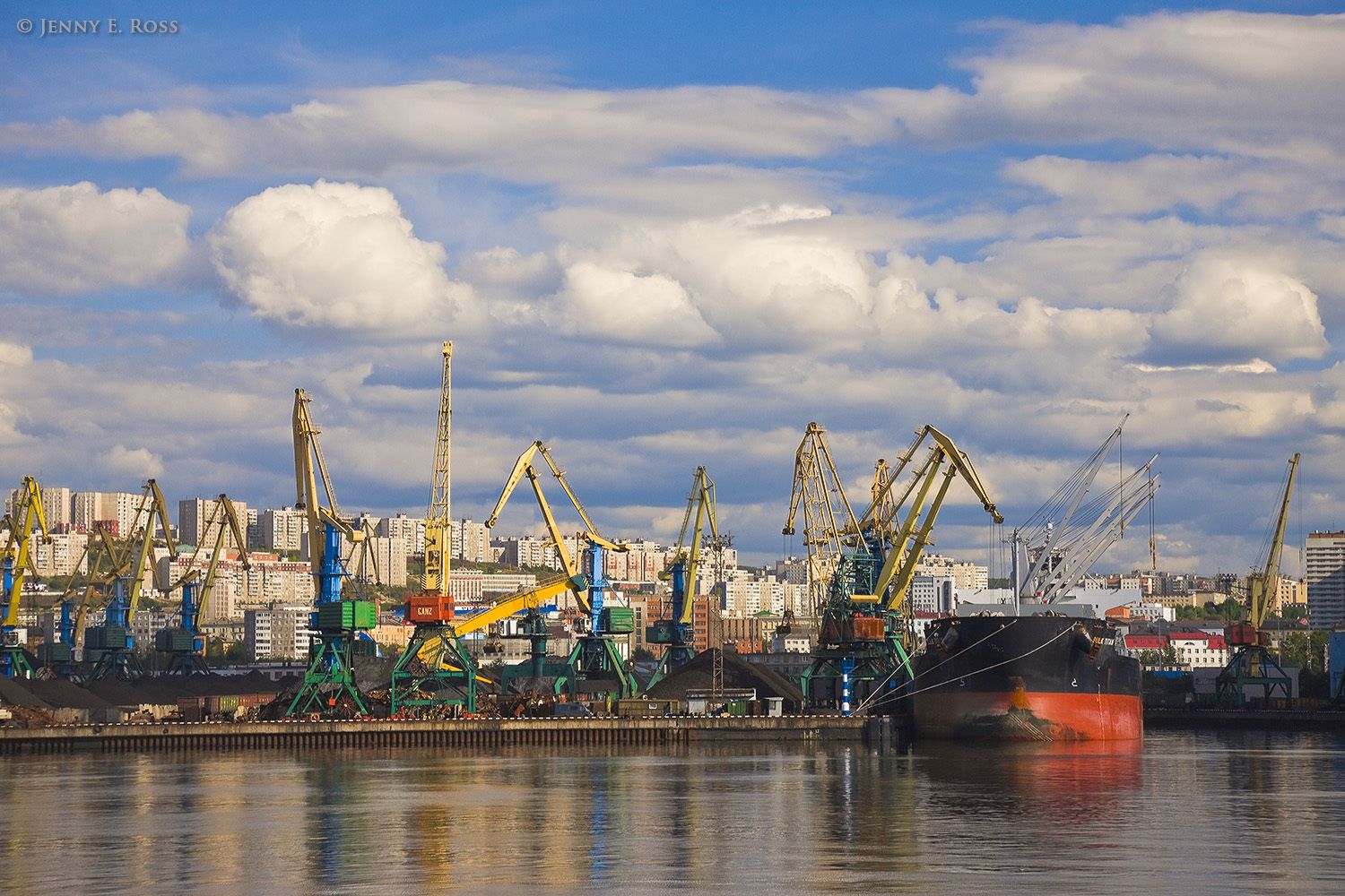 Port of Murmansk, Kolskiy Gulf, Kola Peninsula, Barents Sea (Arctic Ocean), Russia