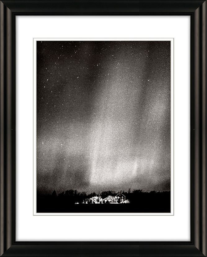 NORTHERN LIGHT DISPLAY OVER THE BIRD'S MUSIC STREET HOUSE, WEST TISBURY, MARTHA'S VINEYARD, MA Aurora-Over-Music-Street,-Martha's-Vineyard-OPT-SM.jpg