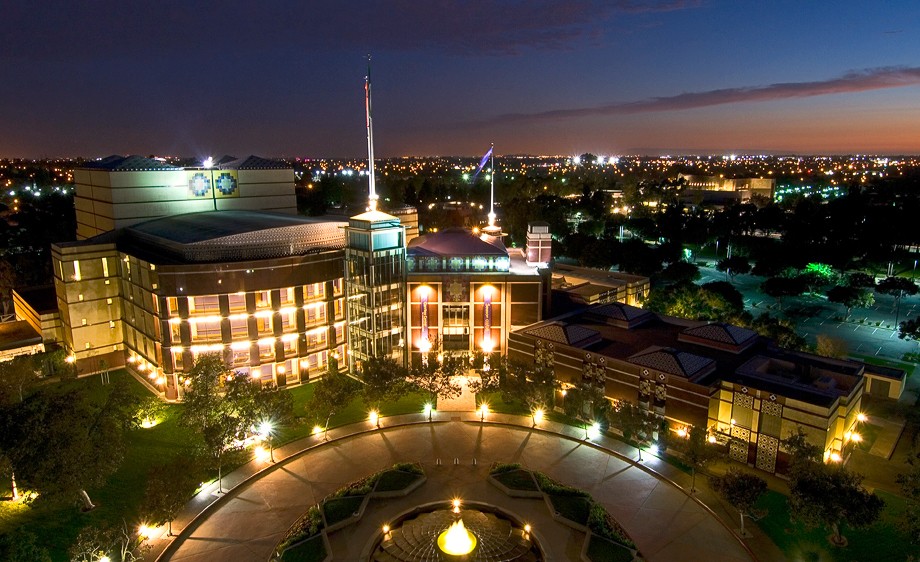 C E R R I T O S  C E N T E R  F O R  T H E  P E R F O R M I N G  A R T S