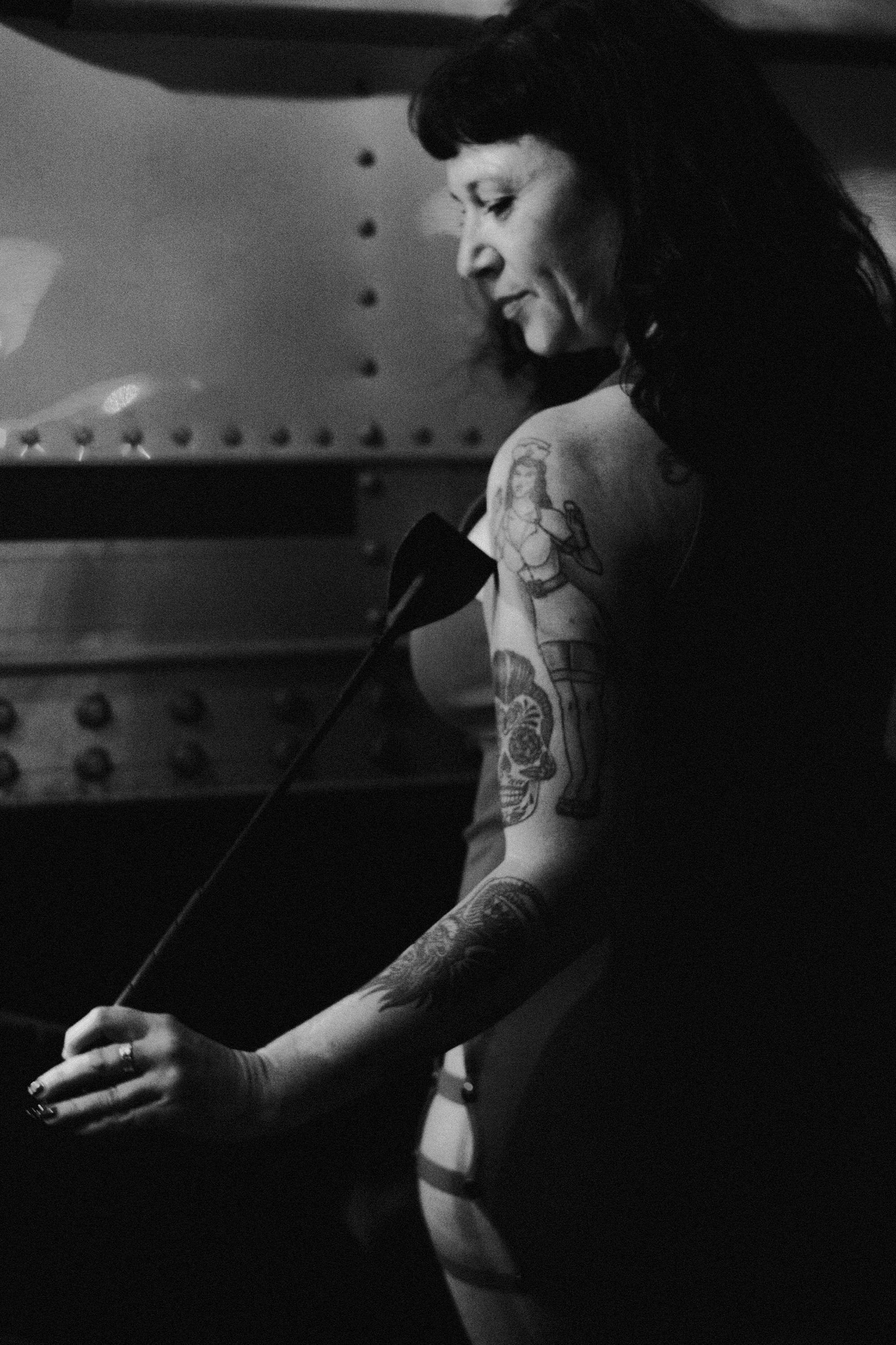 L1070663 KACEY TRUCK CROP 01.jpg