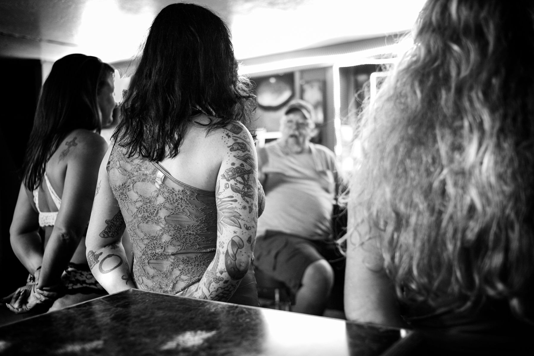 LATE NIGHT LINE-UP © Victory Tischler-Blue.jpg