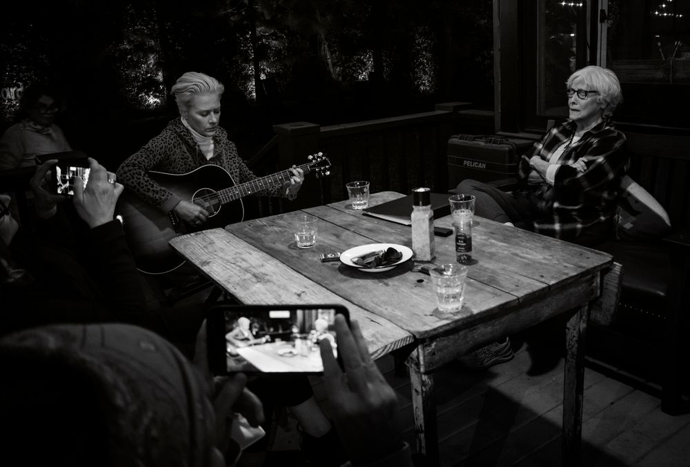 L1005064 SHELBY BLB 01 CROP copy.jpg