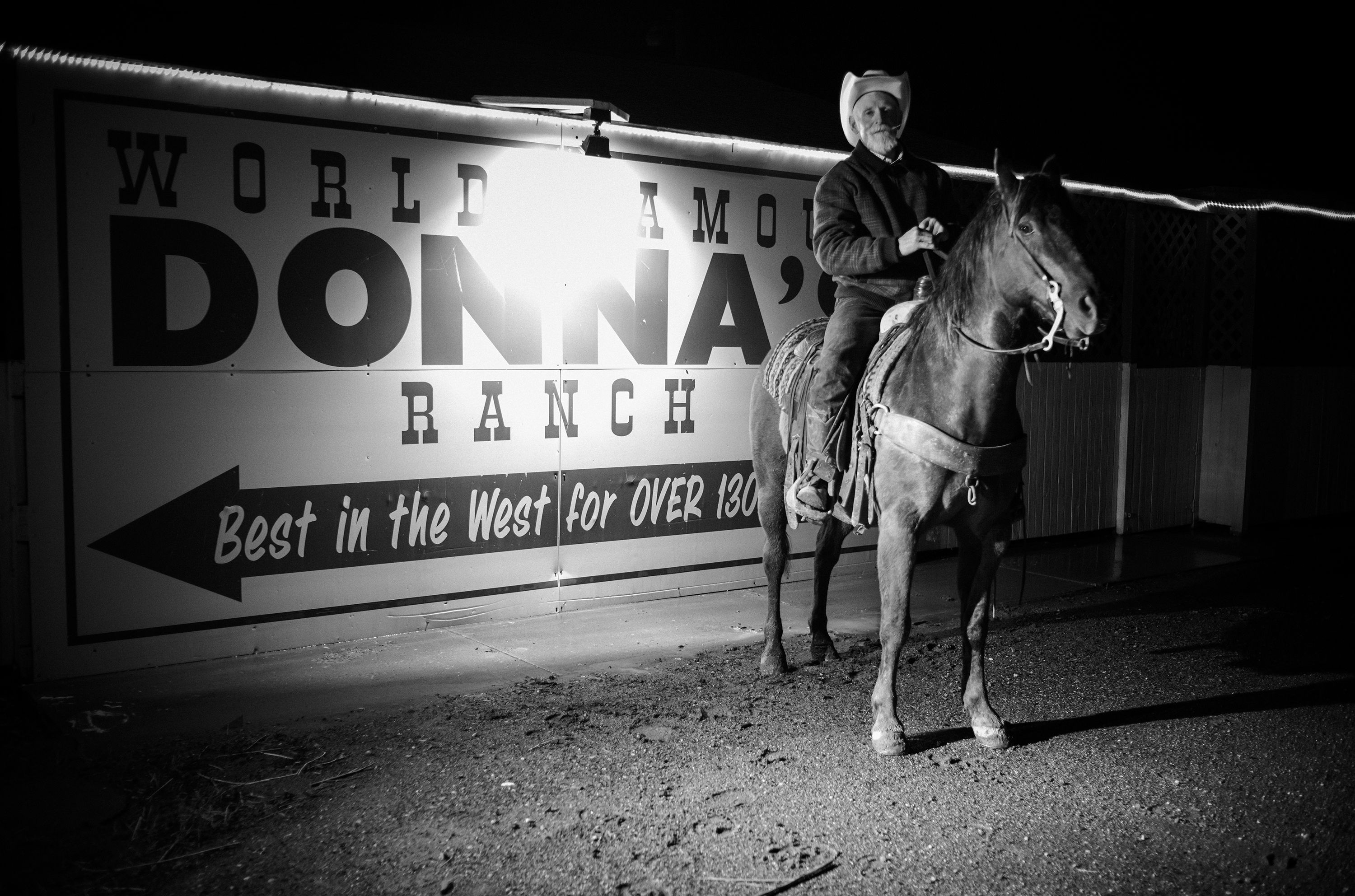 L1006812 BELLAS COWBOY 01.jpg