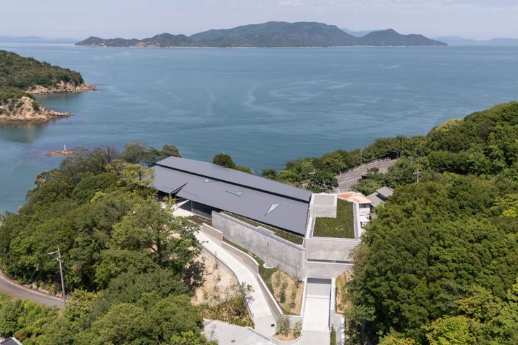 Naoshima New Busium_Japan39.JPG