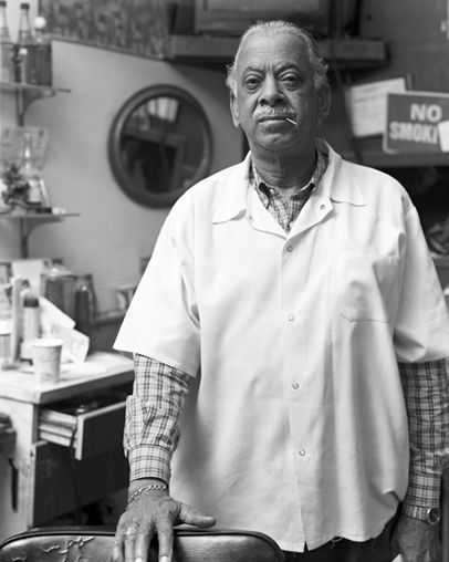 1barber_shop_0004_scottie