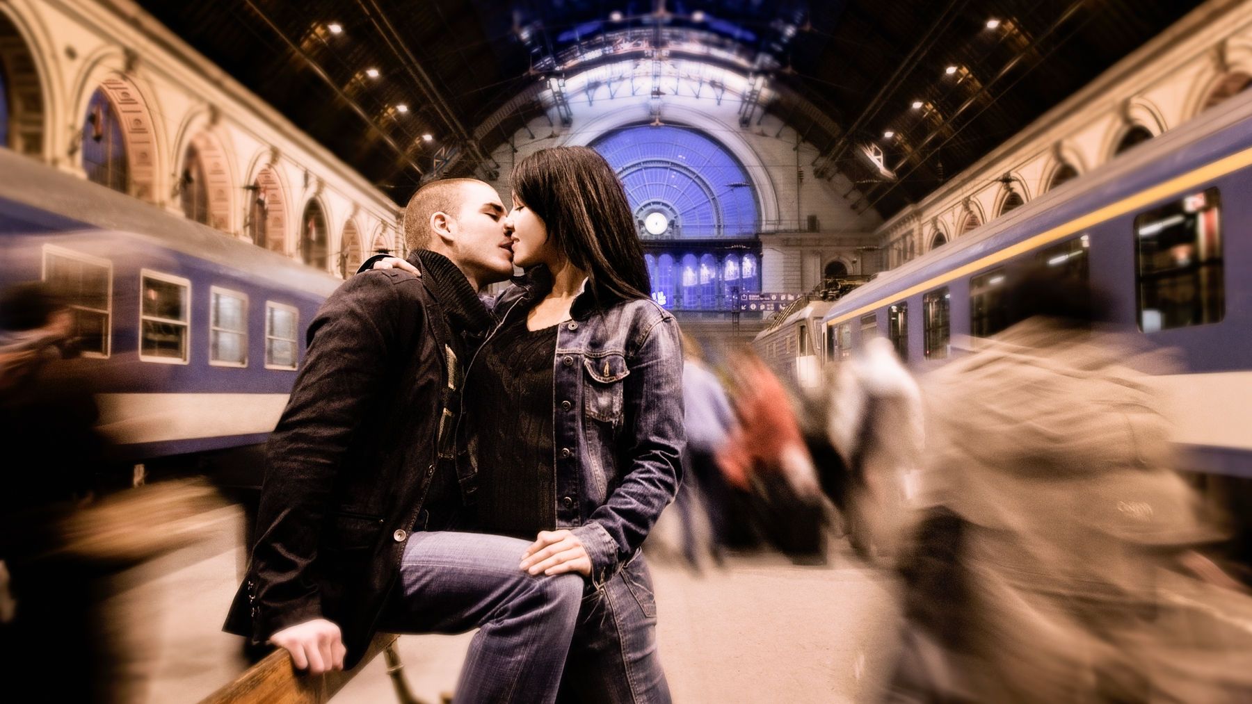 1budapest_train_kiss__1afinal_