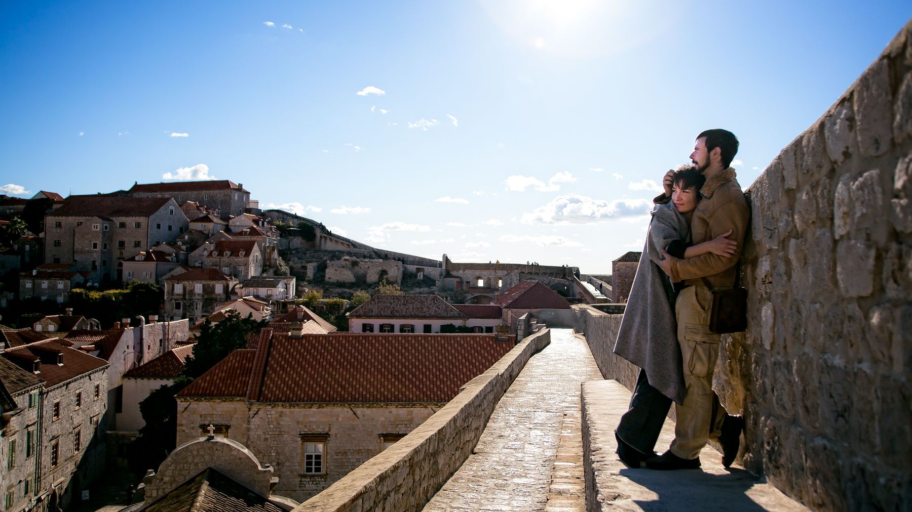 1r20071107_couplebywall__1final_