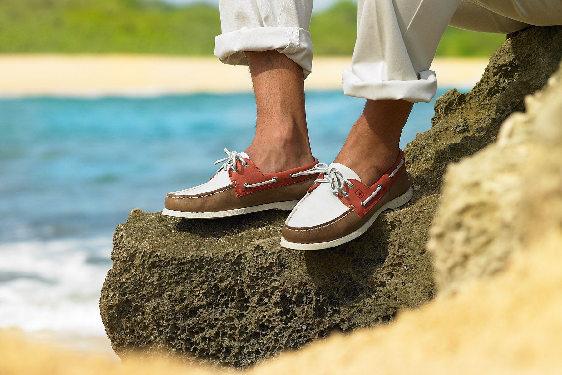 1cmc_sp11_m1004f_sho_004