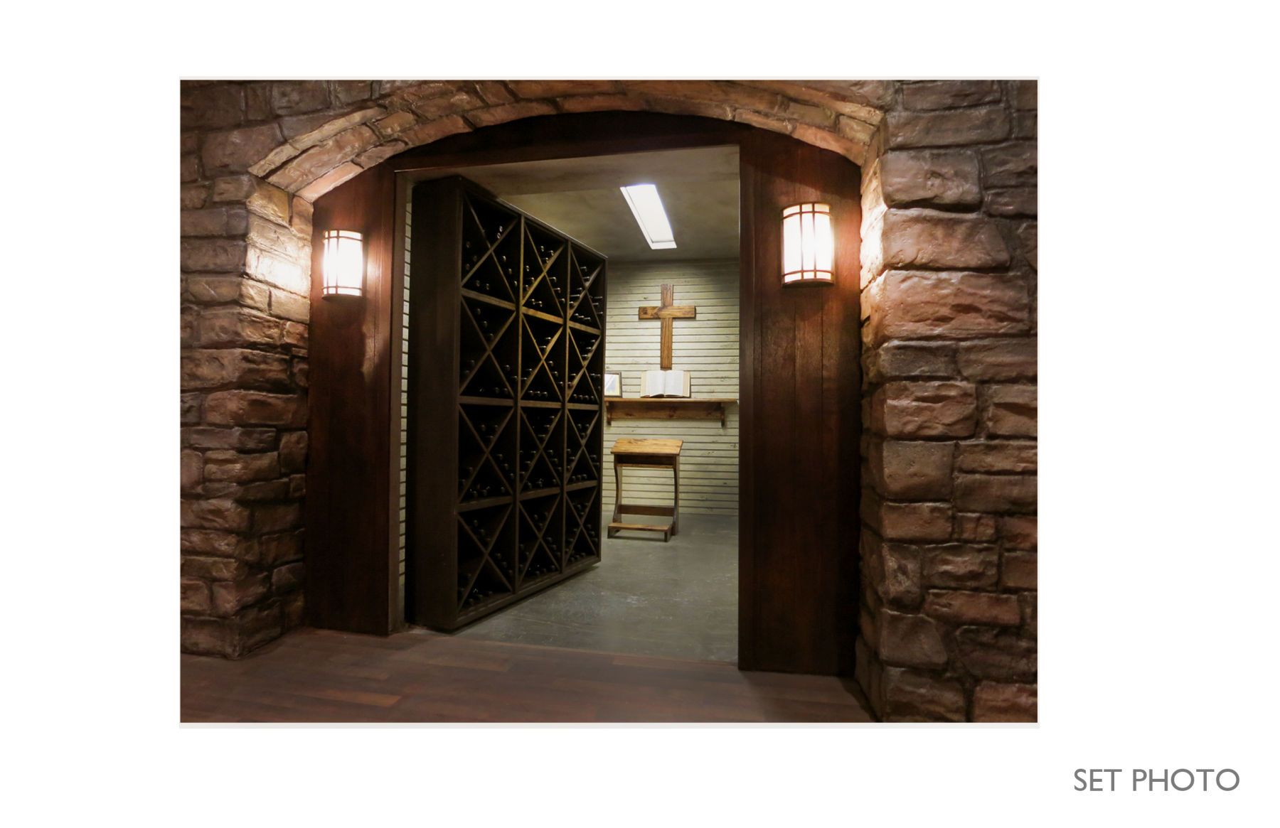 1r14_proctors_photo_1