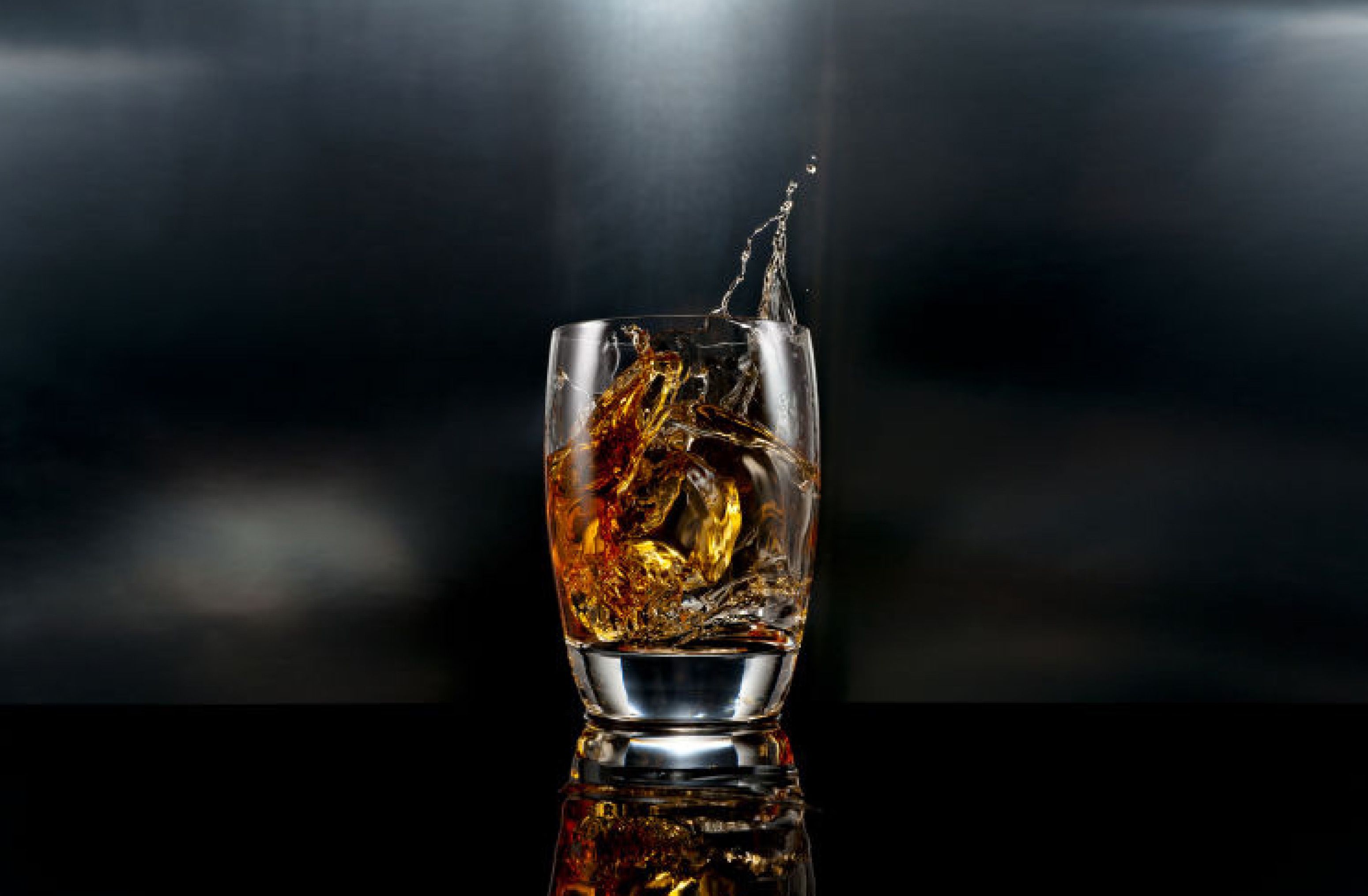Alcohol_28.jpg