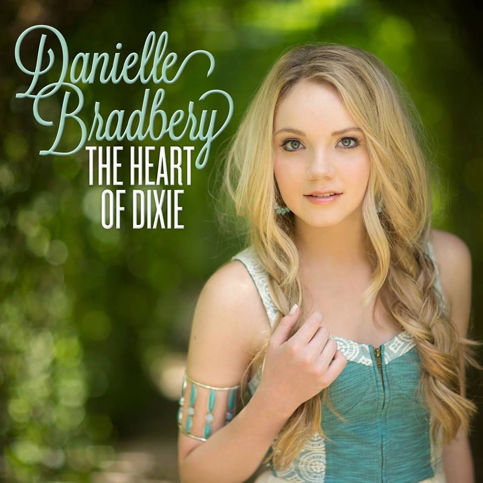 DANIELLE BRADBERY-Big Machine/Republic Nashville THE VOICE