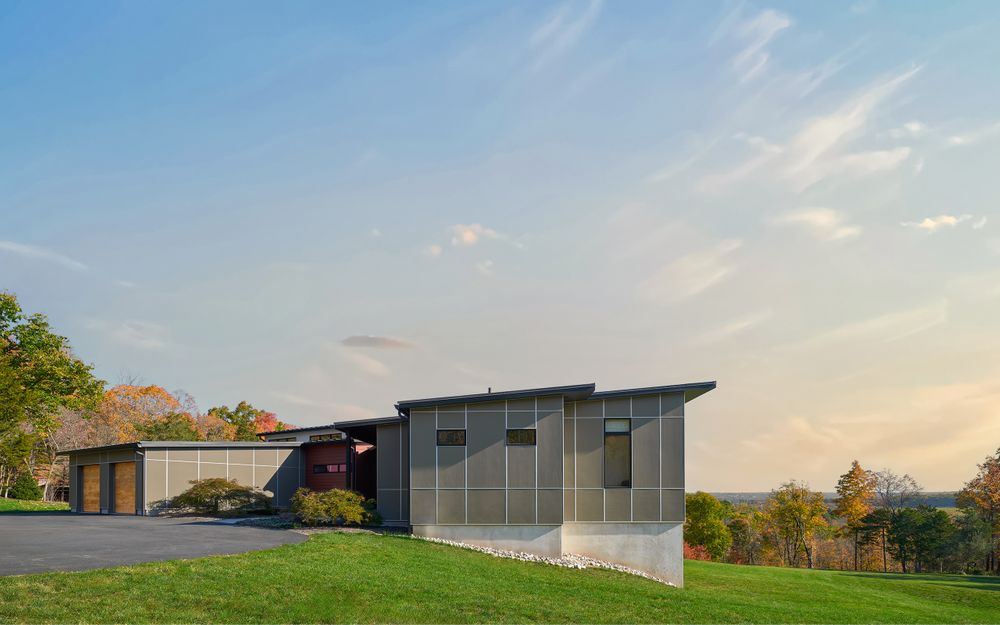 Canter Rd - Exterior 4.jpg