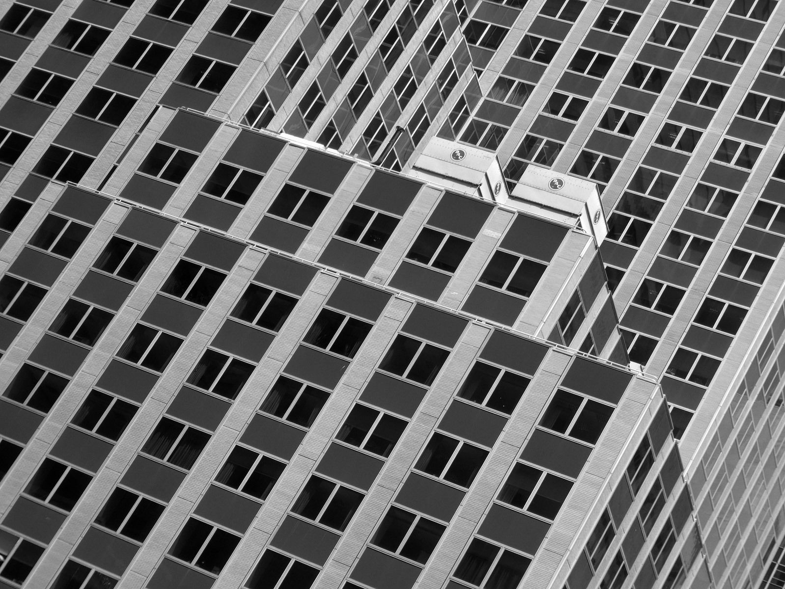 1midtwn0025_v1x