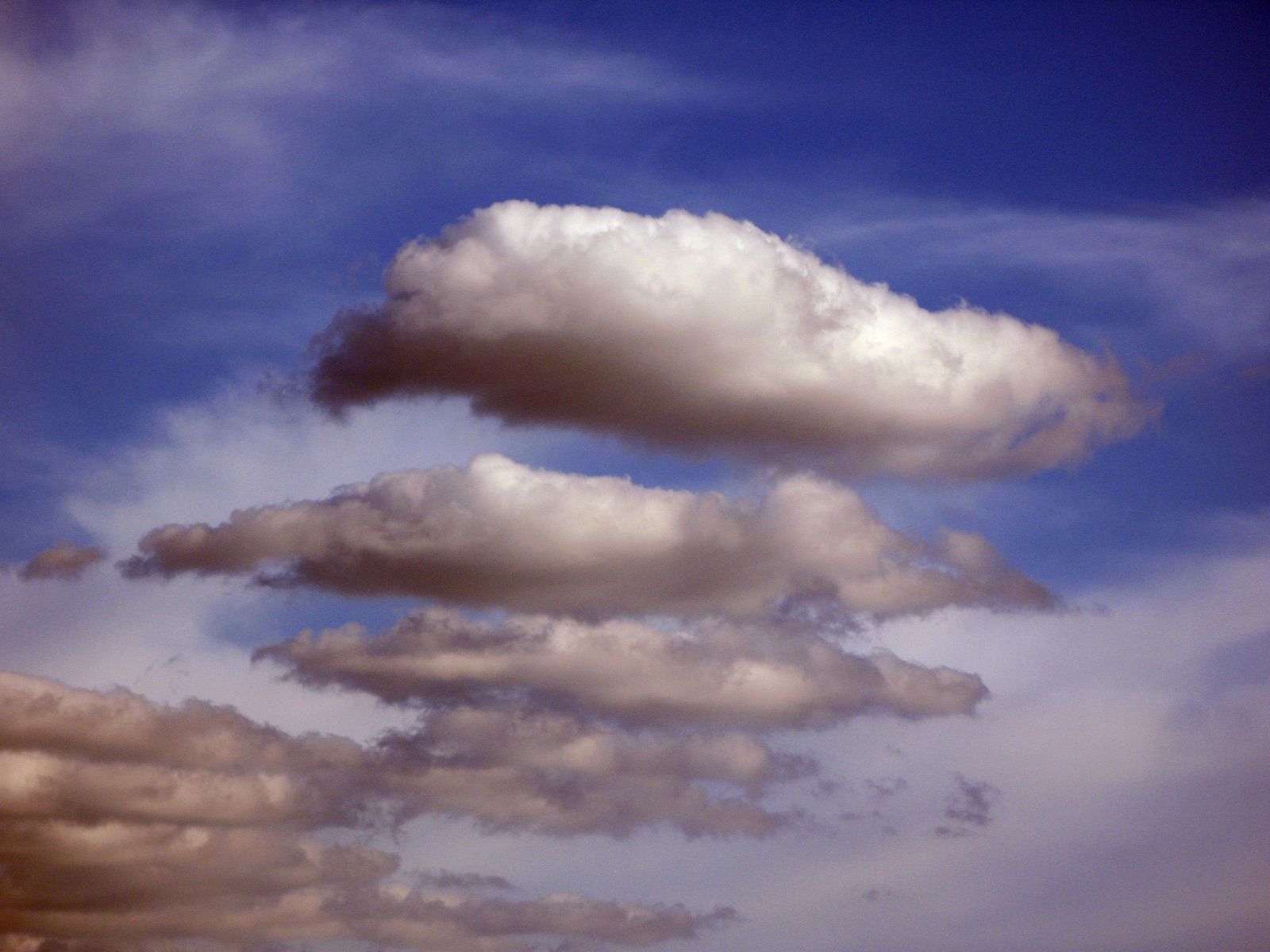 1hudsonsky_1268z_v1x