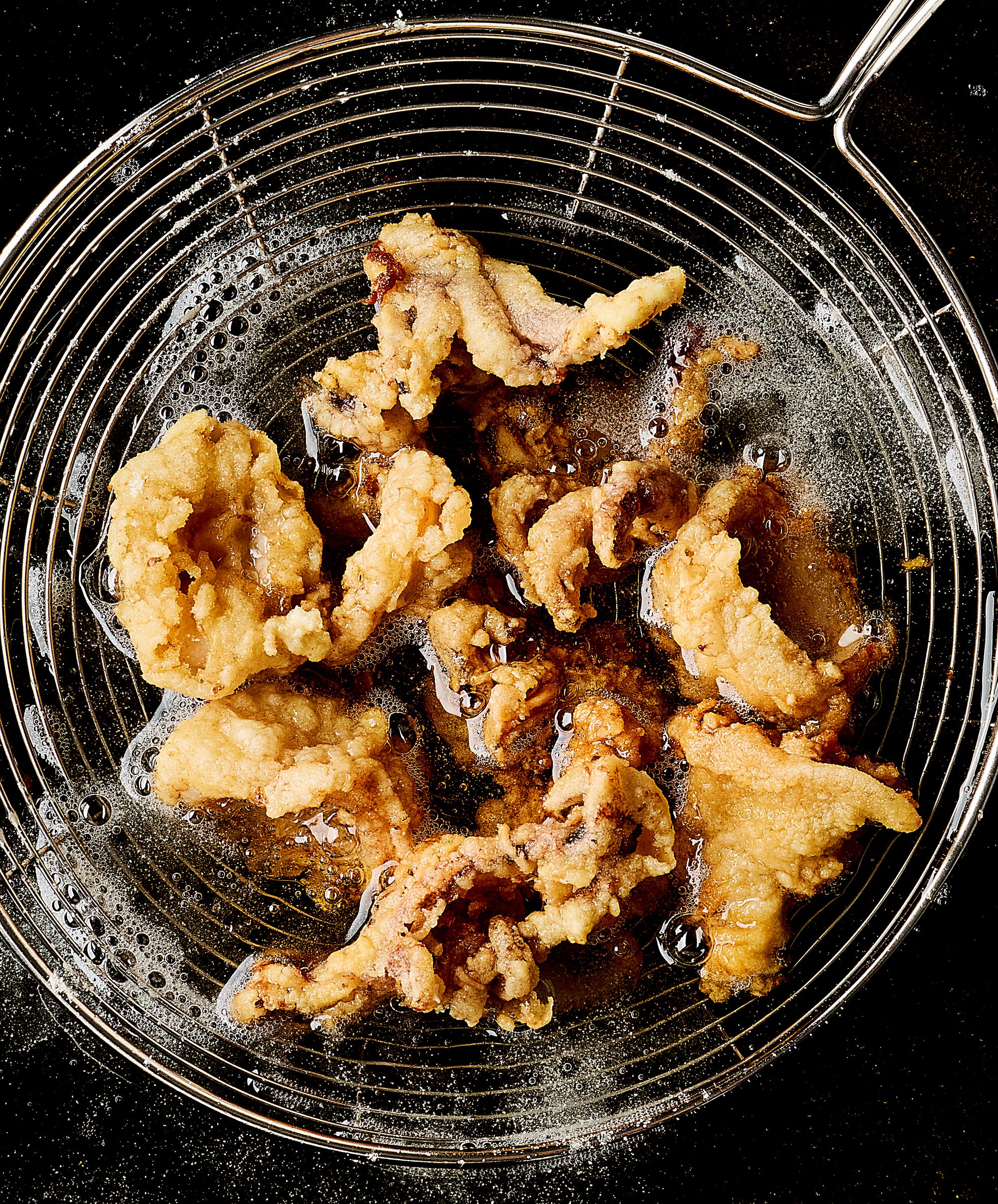 Calamari_Frying.jpg