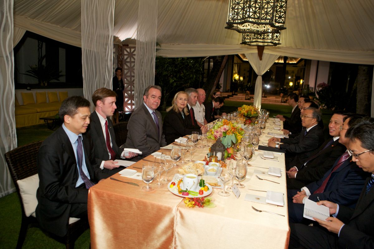 Sec Clinton_Shangri-La 14.jpg