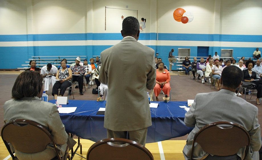 Council 8 Representatives and local residents discuss issues concerning their neighborhood in southeast Fort Worth. Community Meeting