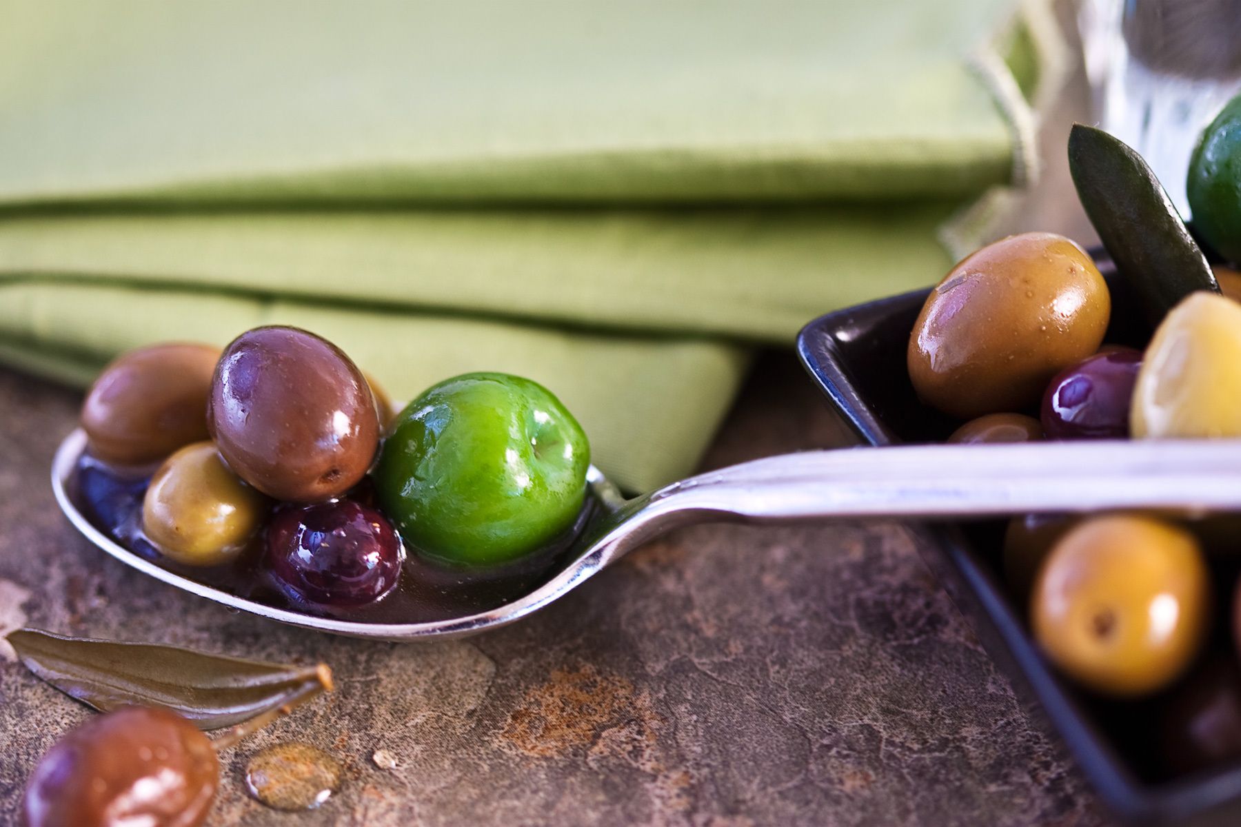1spoon_of_assorted_olives