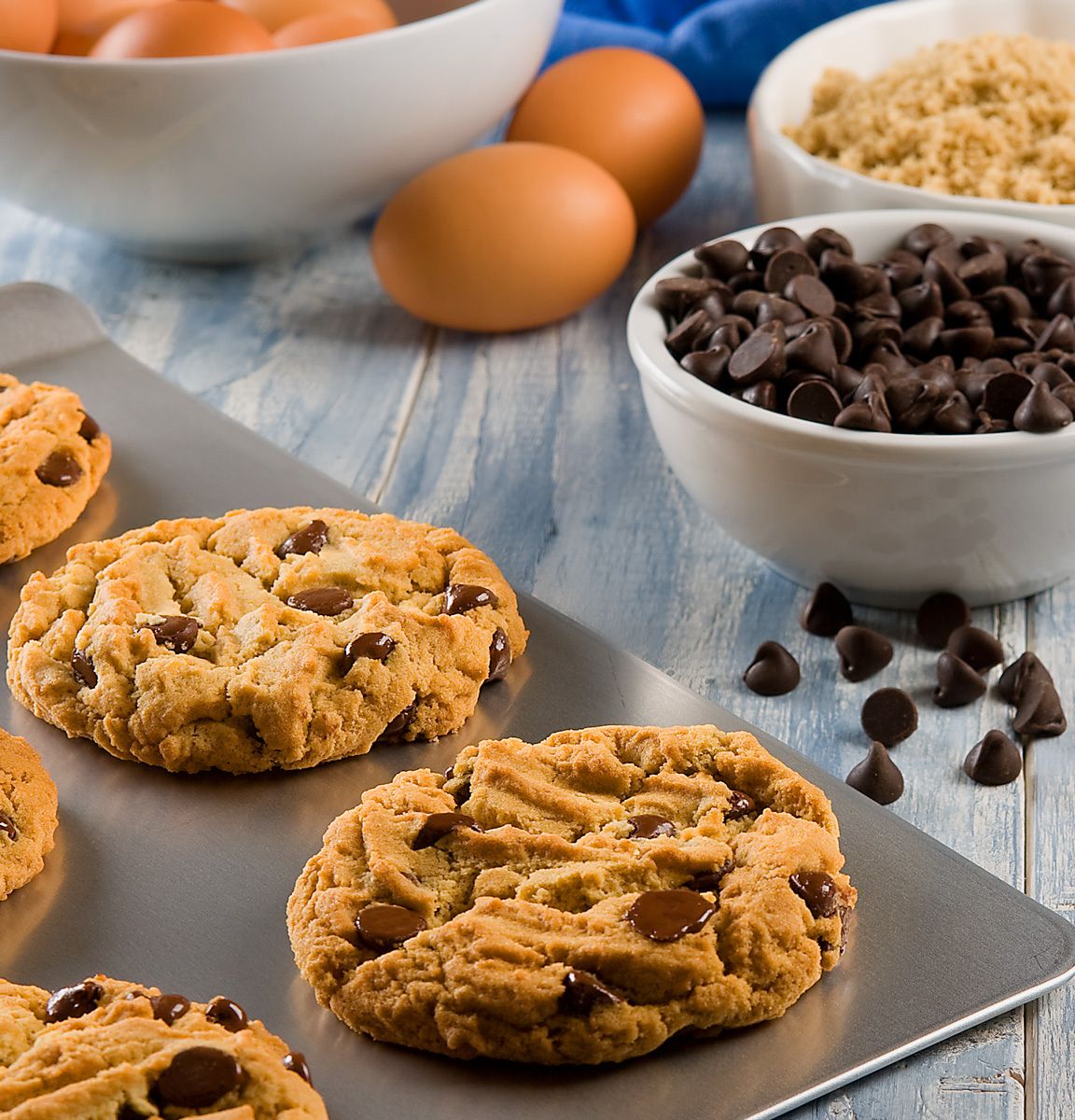 ingredients and chocolate chip cookies